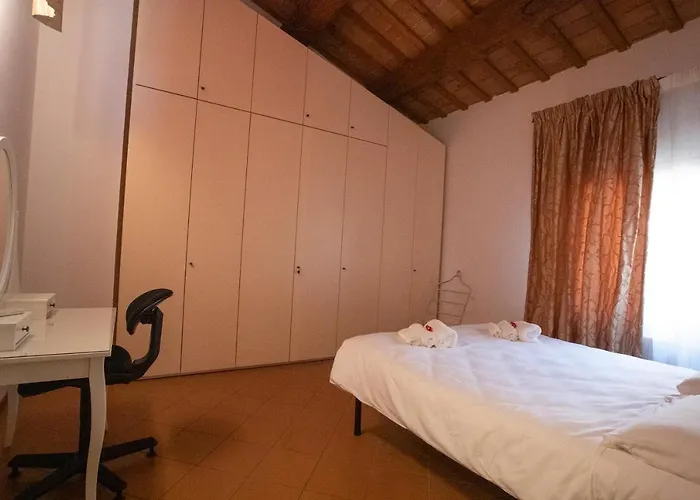 Apartman La Dimora Delle Emozioni - Il Fascino Del Centro Storico E L'adrenalina Dell'autodromo