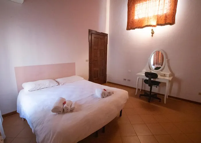 La Dimora Delle Emozioni - Il Fascino Del Centro Storico E L'adrenalina Dell'autodromo Διαμέρισμα *